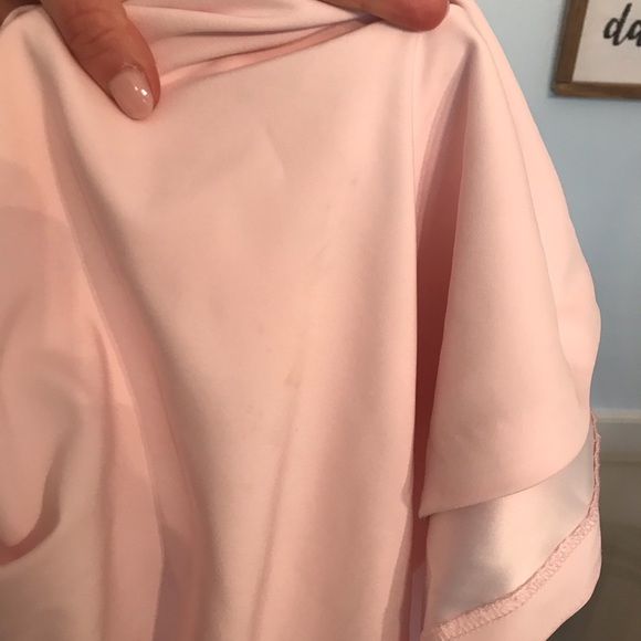Pink blush bow sleeve dress - Picture 3 of 3
